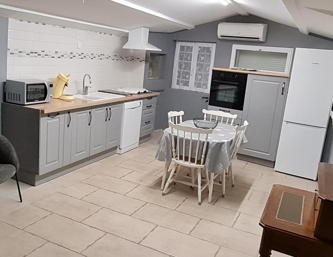 Maison Des Clos Nyons Eksteriør billede